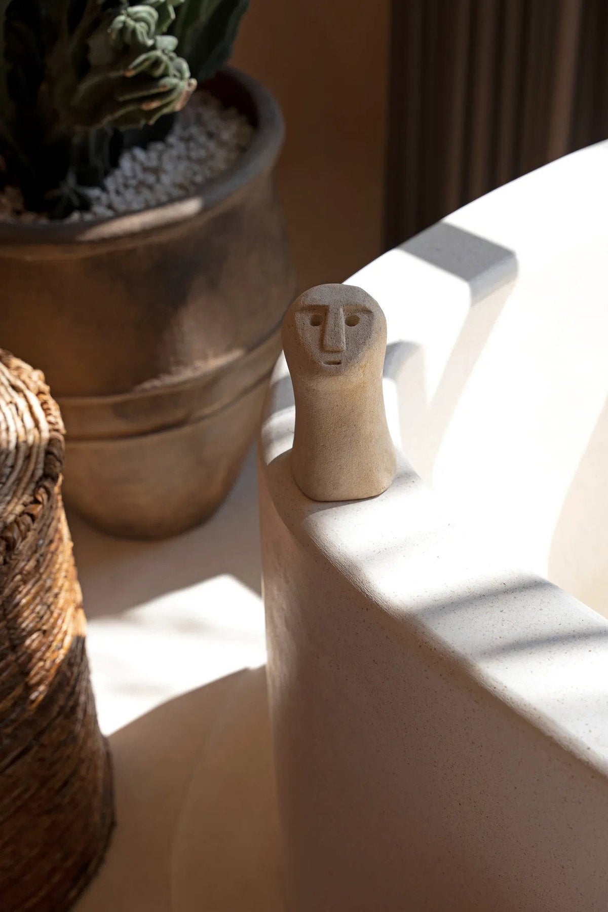 Bazar Bizar Zandstenen Sculptuur Sumba Naturel 8 x 8 x 17 cm