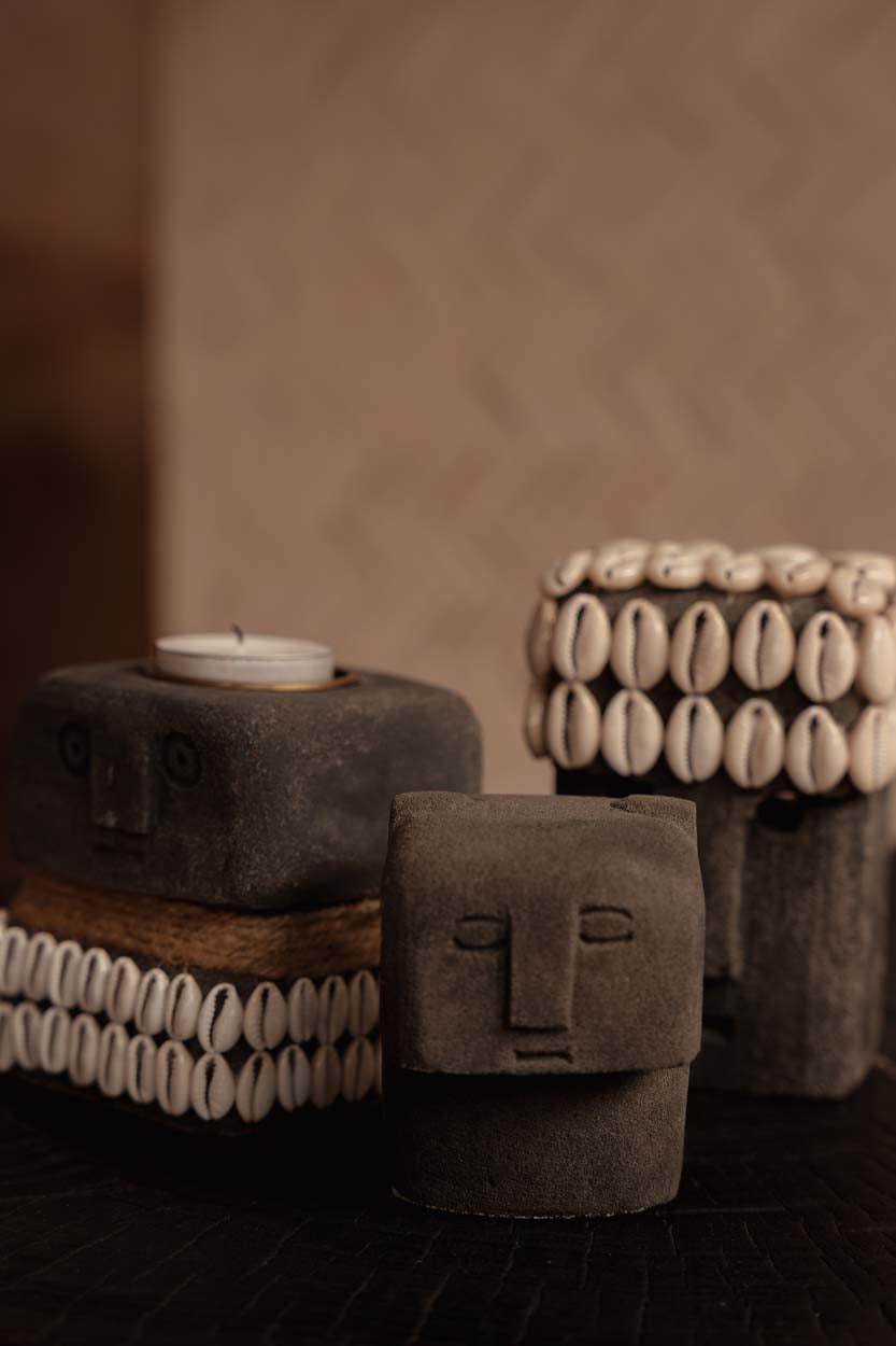 Bazar Bizar Zandstenen Sculptuur Sumba Grijs 6 x 7 x 9 cm