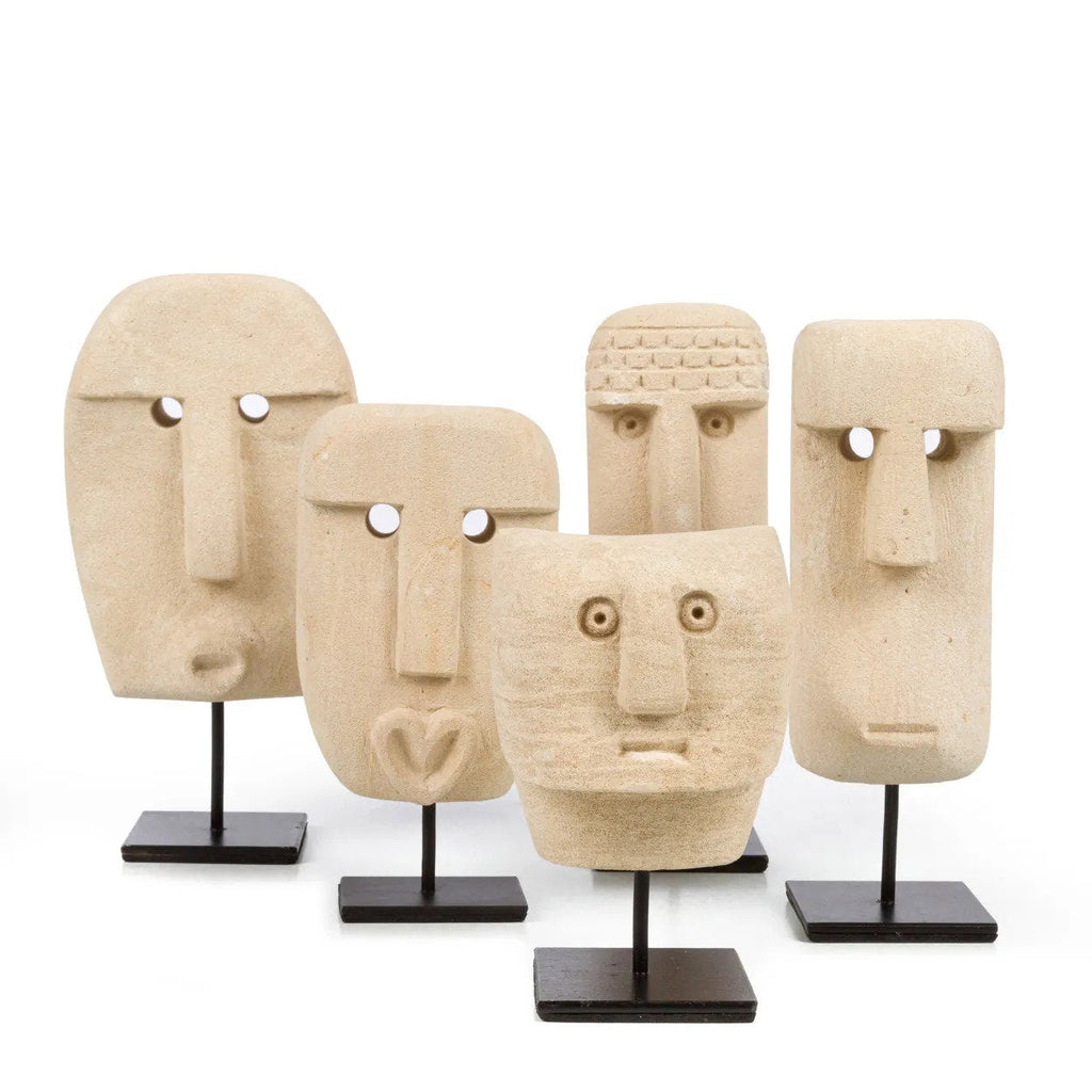 Bazar Bizar Zandstenen Sculptuur Sumba #21 On Stand Naturel 5 x 6 x 19 cm