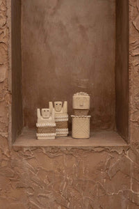 Bazar Bizar Zandstenen Sculptuur Sumba Naturel 9 x 5 x 17 cm