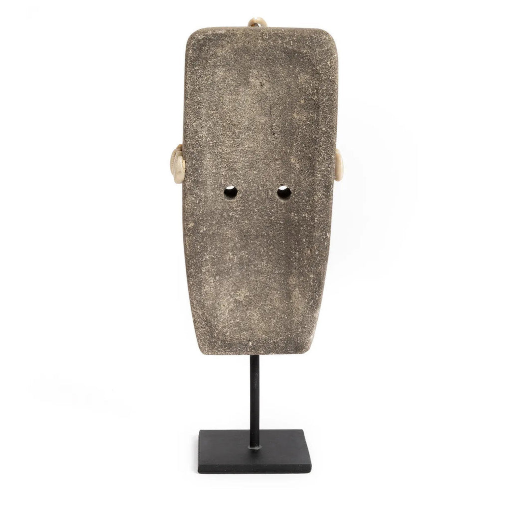 Bazar Bizar Zandstenen Sculptuur Sumba On Stand Grijs 10 x 5 x 32 cm