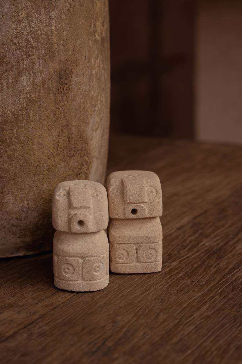Bazar Bizar Salière et poivrière En Grès Naturelle Sumba Naturel 4 x 5 x 7 cm - Set van 2