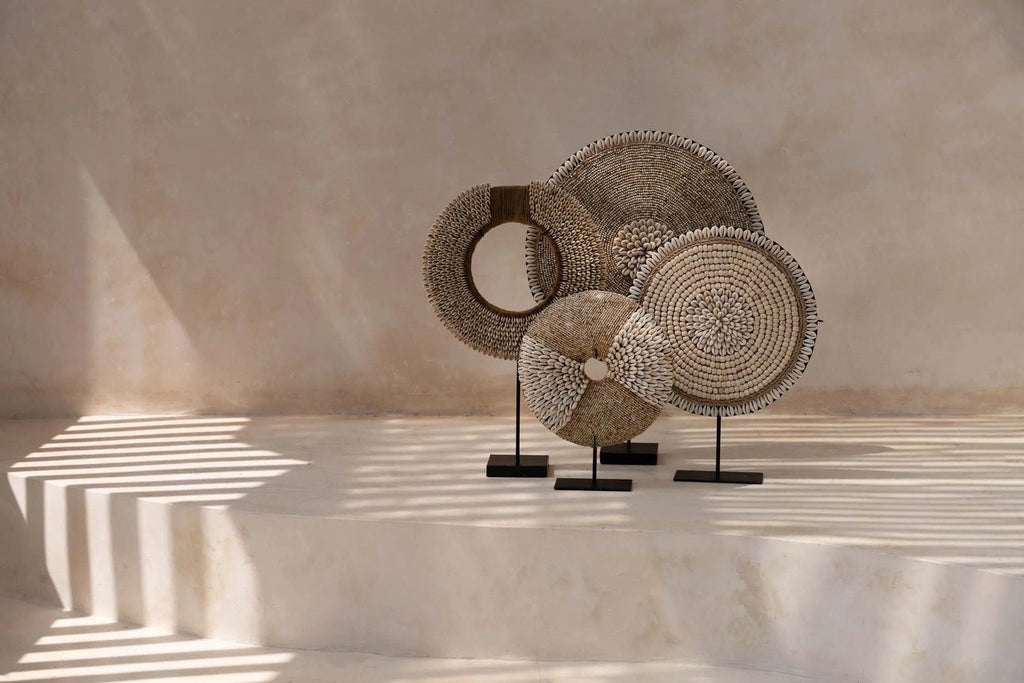Bazar Bizar Schelp Sculptuur Réunion Shell On Stand Naturel 40 x 10 x 48 cm