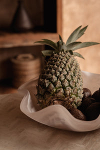 Bazar Bizar Plat de service En Résine Organic Fruit Bowl Rose/Blanc Ø30 x H8 cm