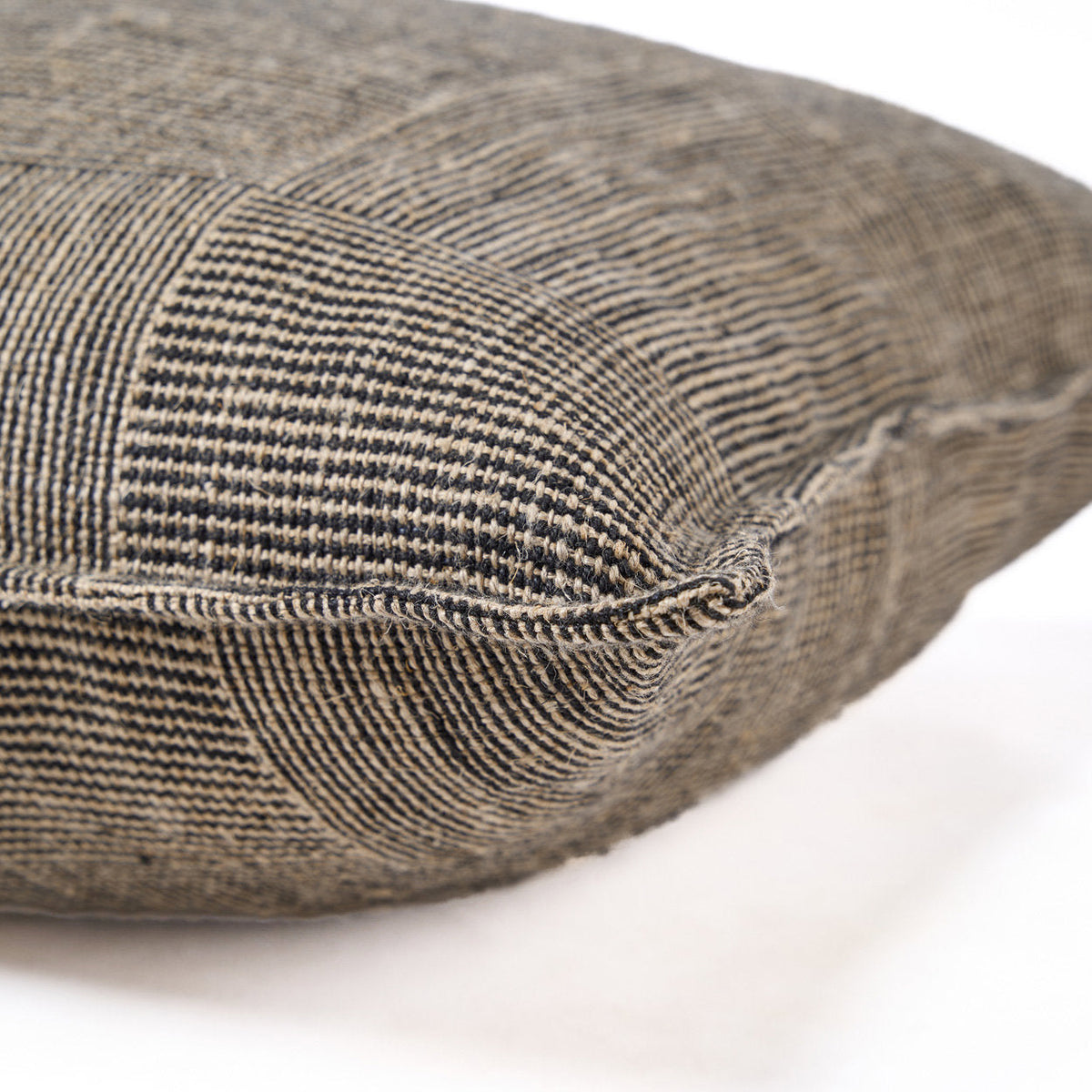 Bazar Bizar Housse de coussin En Lin Party Noir/Naturel 50 x 50 cm