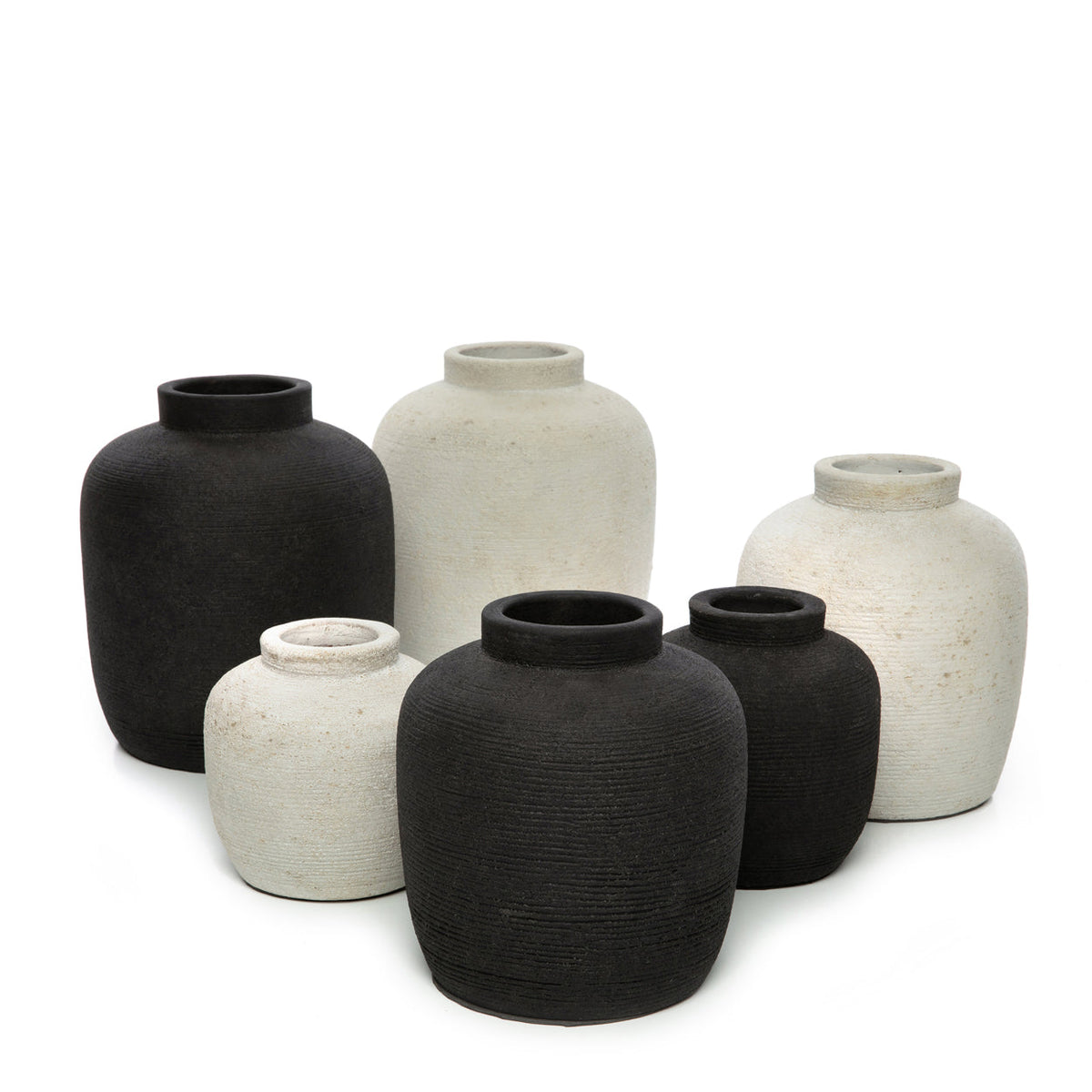 Bazar Bizar Terracotta Vaas Peaky Zwart Ø17 x H18 cm