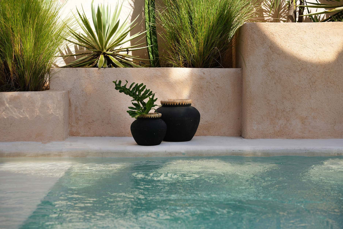 Bazar Bizar Terracotta Vaas Styly Zwart/Naturel Ø25 x H19 cm