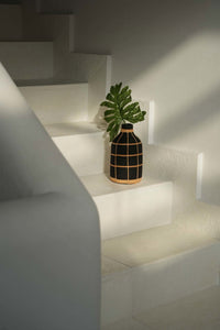 Bazar Bizar Vase En Terre Cuite Whoopy Noir/Naturel Ø13 x H24 cm