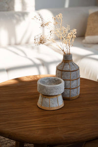 Bazar Bizar Vase En Terre Cuite Whoopy Béton/Naturel Ø13 x H24 cm